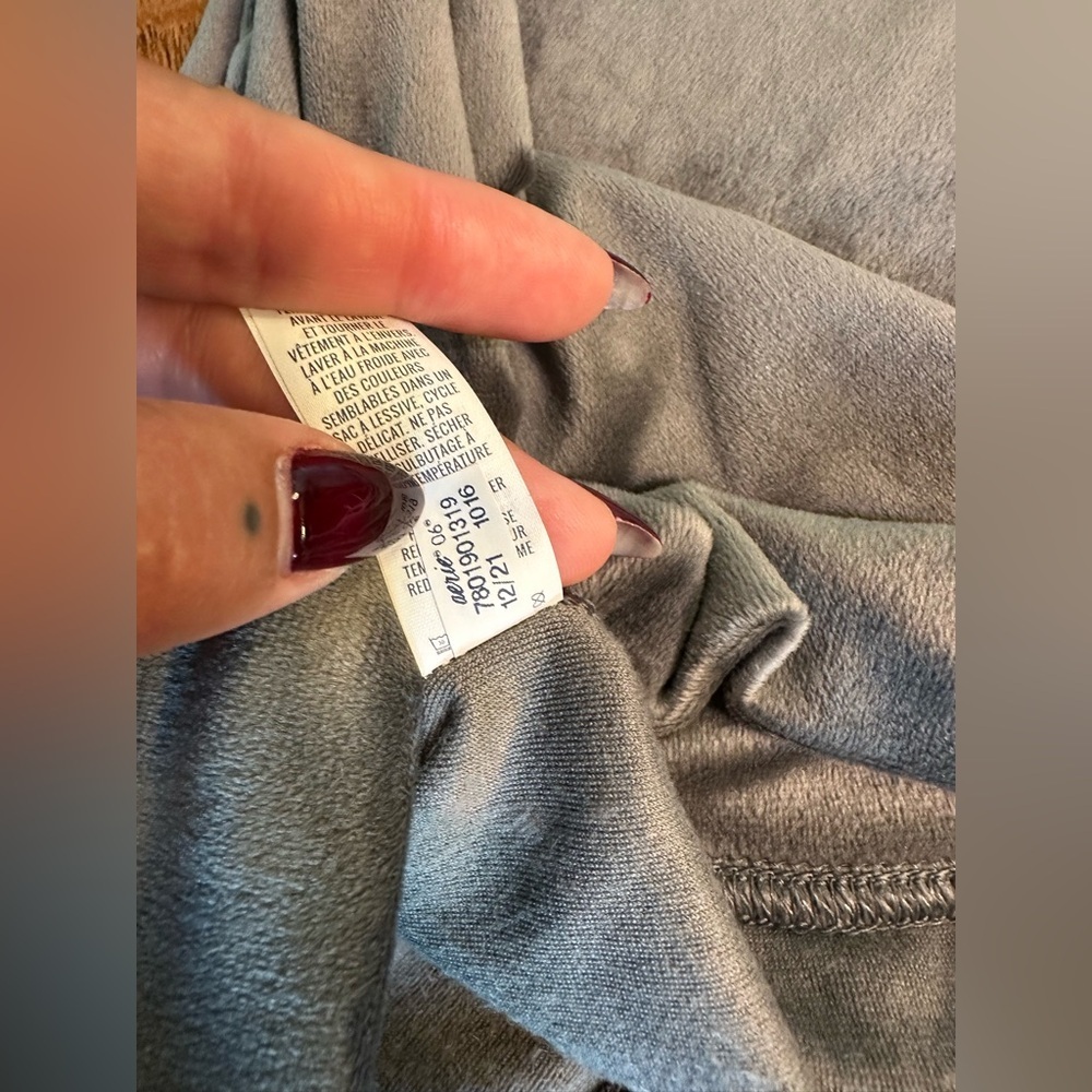 aerie OFFLINE Women’s After Party Velour Oversized Full Zip Hoodie. Like new - Picture 9 of 9